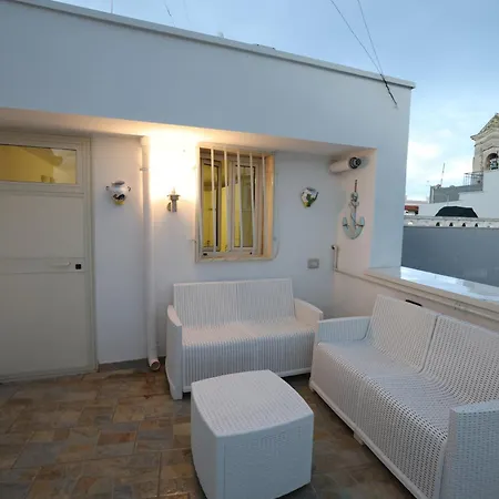 Apartment Casa Indaterr Mola di Bari