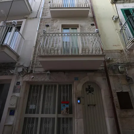 Casa Indaterr * Mola di Bari
